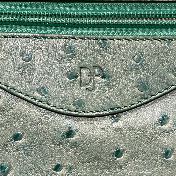 Donald J Pliner Green Ostrich Leather Crossbody Made In Italy Zip Closure silver - Picture 2 of 12